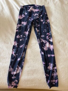 lululemon athletica Black with Pink Tie-Dye Leggings
